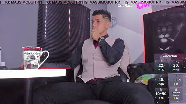 Snapshot of massimo_g chatting on 03.21.25 massimo g online show from 03.21.25