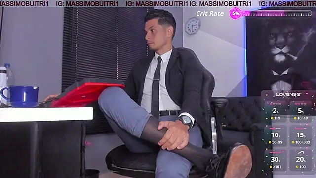 Snapshot of massimo_g chatting on 10.07.25 massimo g online show from 10.07.25