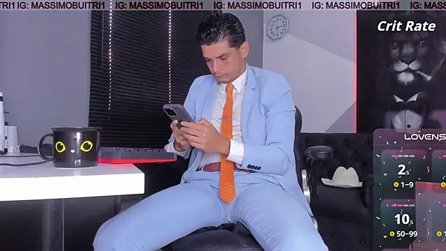 Snapshot of massimo_g chatting on 11.11.25 massimo g online show from 11.11.25