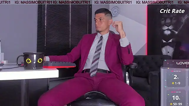 Snapshot of massimo_g chatting on 11.24.25 massimo g online show from 11.24.25