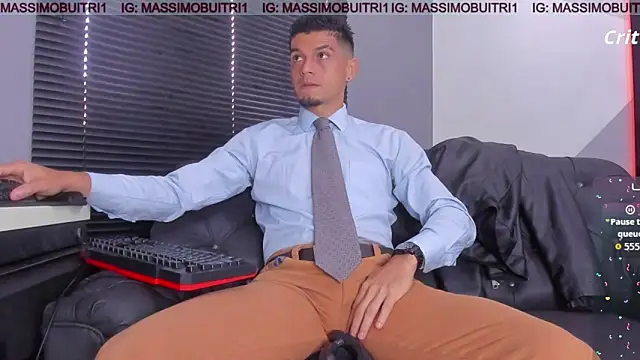 Snapshot of massimo_g chatting on 03.02.26 massimo g online show from 03.02.26