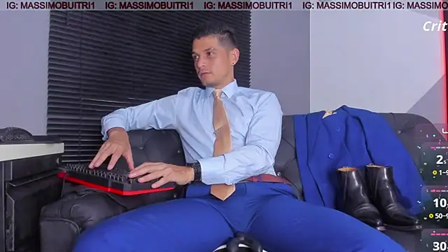 Snapshot of massimo_g chatting on 03.07.26 massimo g online show from 03.07.26