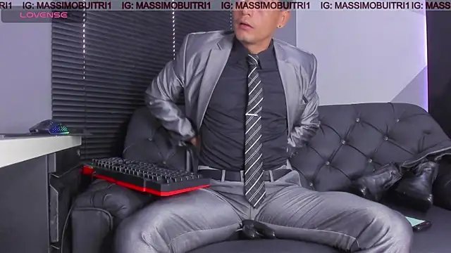 massimo g online show from 05.10.26