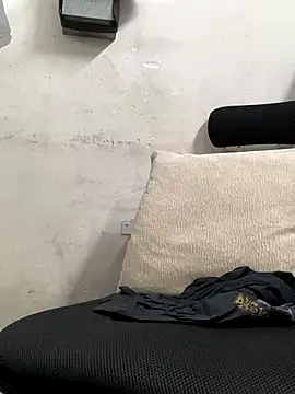 wSilEliaXm online show from 10.16.25