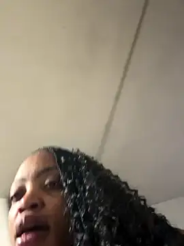 Snapshot of BedroomBullyX5 chatting on 09.15.25 BedroomBullyX5 online show from 09.15.25