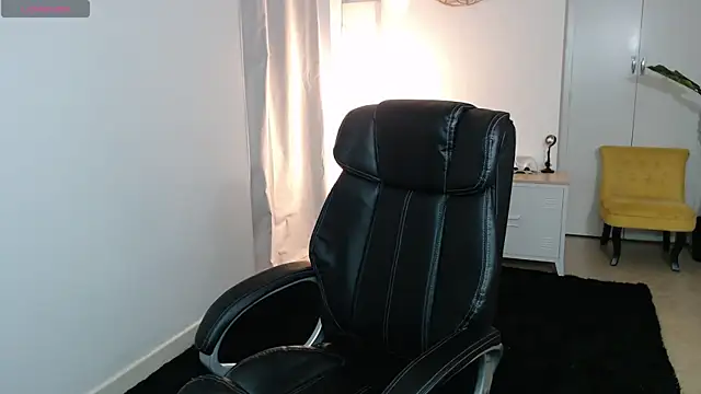 Crystal-dreamt online show from 04.02.26