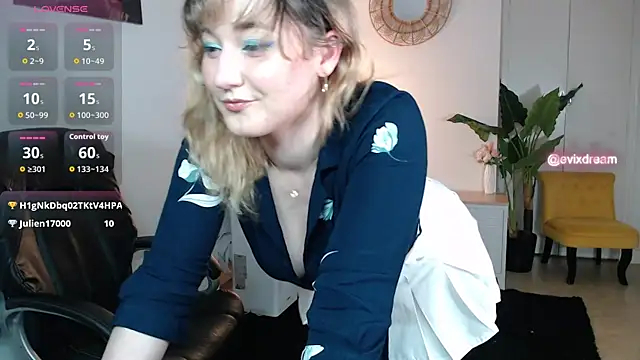 Crystal-dreamt online show from 06.04.26