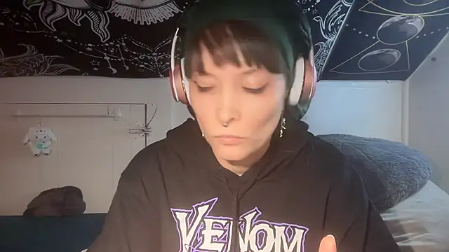 Snapshot of FRRANNKIE chatting on 02.03.25 FRRANNKIE online show from 02.03.25