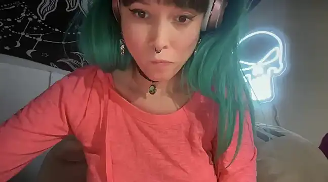 Snapshot of FRRANNKIE chatting on 03.09.25 FRRANNKIE online show from 03.09.25