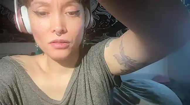 Snapshot of FRRANNKIE chatting on 03.17.25 FRRANNKIE online show from 03.17.25