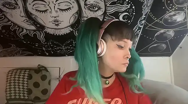 Snapshot of FRRANNKIE chatting on 03.18.25 FRRANNKIE online show from 03.18.25