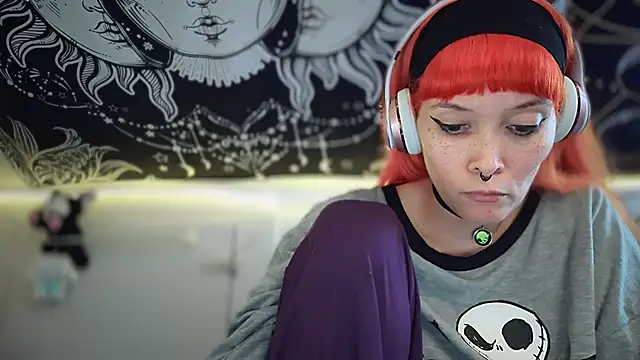 Snapshot of FRRANNKIE chatting on 09.21.25 FRRANNKIE online show from 09.21.25