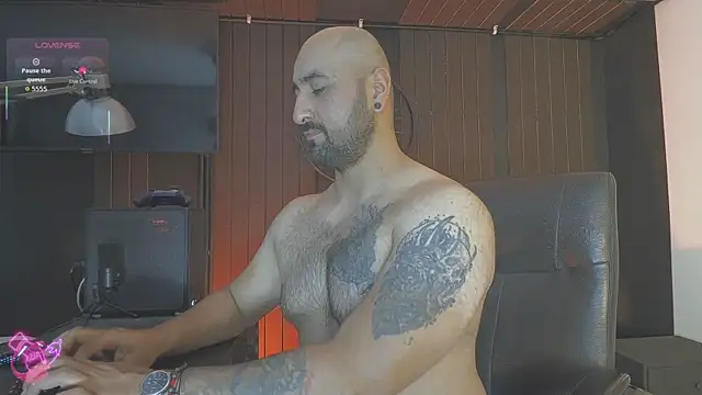 Leon 1234 online show from 04.20.26