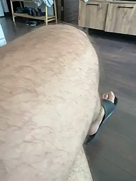 Snapshot of reslerkek31 chatting on 11.16.25 reslerkek31 online show from 11.16.25