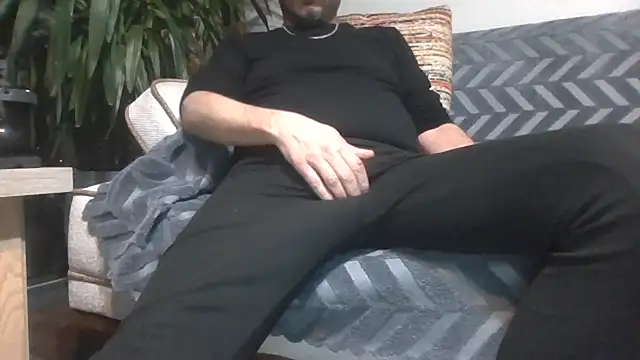 Snapshot of reslerkek31 chatting on 03.15.26 reslerkek31 online show from 03.15.26