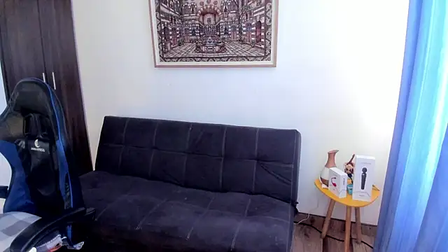 Ivette Shaira online show from 04.15.26