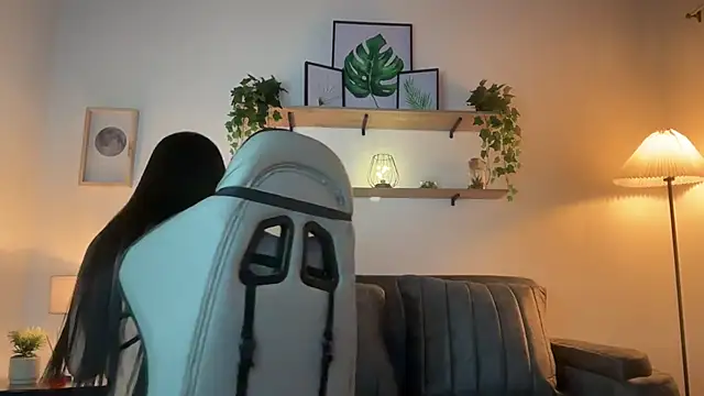 Snapshot of Paulah_x chatting on 10.03.25 Paulah x online show from 10.03.25