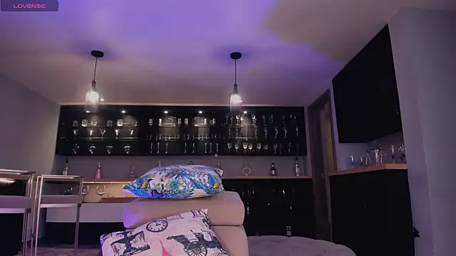 SophiePalmer online show from 09.20.25