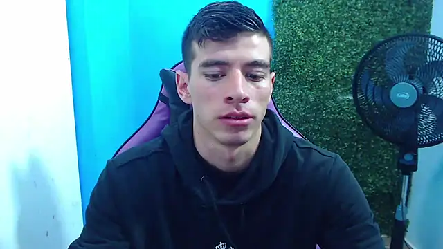 Snapshot of DEIBY_BABY chatting on 01.07.25 DEIBY BABY online show from 01.07.25