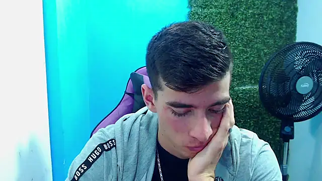 Snapshot of DEIBY_BABY chatting on 01.08.25 DEIBY BABY online show from 01.08.25