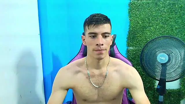 Snapshot of DEIBY_BABY chatting on 01.29.25 DEIBY BABY online show from 01.29.25