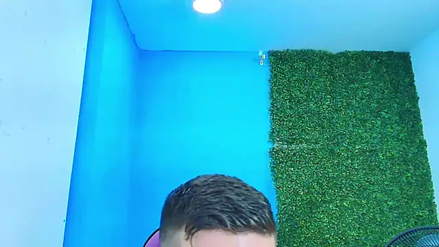 Snapshot of DEIBY_BABY chatting on 02.15.25 DEIBY BABY online show from 02.15.25