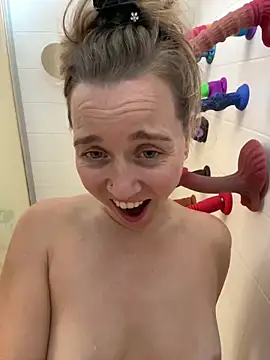 SkyelarSommer online show from 01.30.25