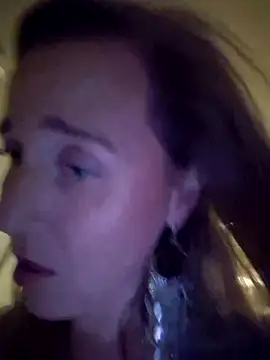 SkyelarSommer online show from 02.23.25