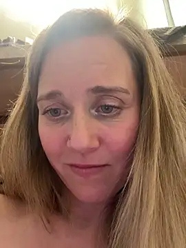 SkyelarSommer online show from 03.03.25