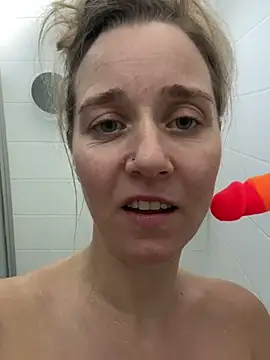 SkyelarSommer online show from 03.04.25