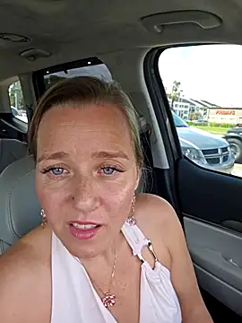 SkyelarSommer online show from 03.13.26