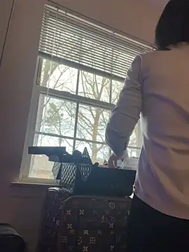 DominiqueX0 online show from 02.01.25