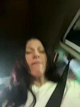 DominiqueX0 online show from 11.18.25