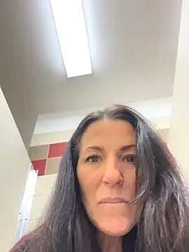 DominiqueX0 online show from 12.16.25