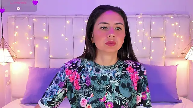 SarahSophia  online show from 01.28.25