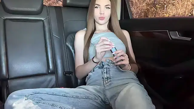 Snapshot of _i_have_cookies1 chatting on 09.25.25 i have cookies1 online show from 09.25.25