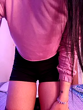 LissaThompsom online show from 03.19.25