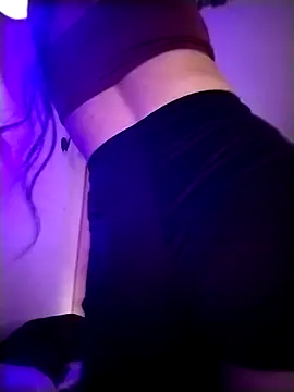 LissaThompsom online show from 10.01.25