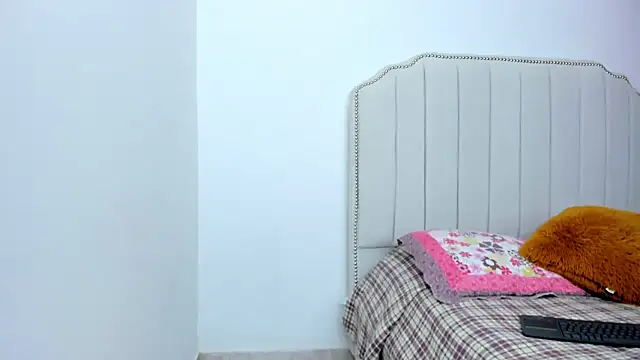 Hanna86 online show from 02.10.25