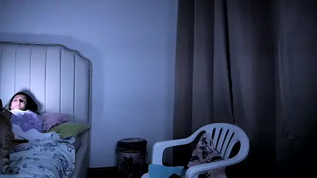 Hanna86 online show from 10.31.25