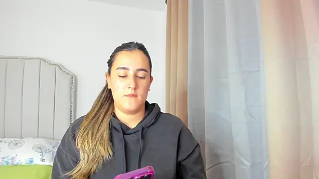 Hanna86 online show from 02.10.26