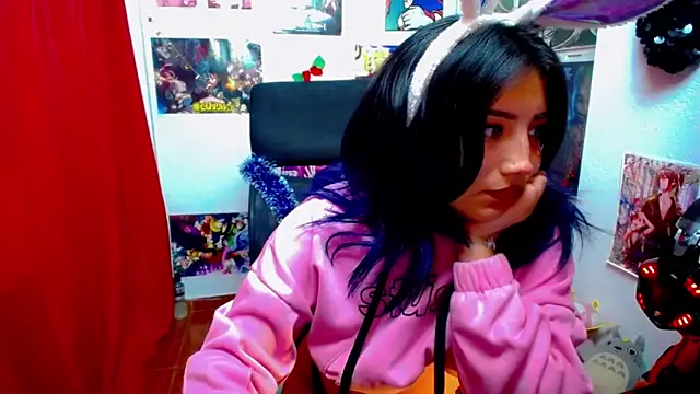 Snapshot of akai_krazna chatting on 03.11.25 akai krazna online show from 03.11.25