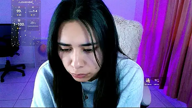 AmyOlimpo online show from 11.21.25