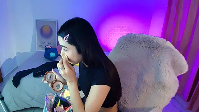 AmyOlimpo online show from 05.19.26