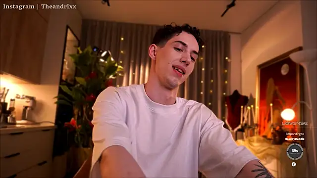 Snapshot of Bbrandon_ chatting on 12.22.25 Bbrandon online show from 12.22.25