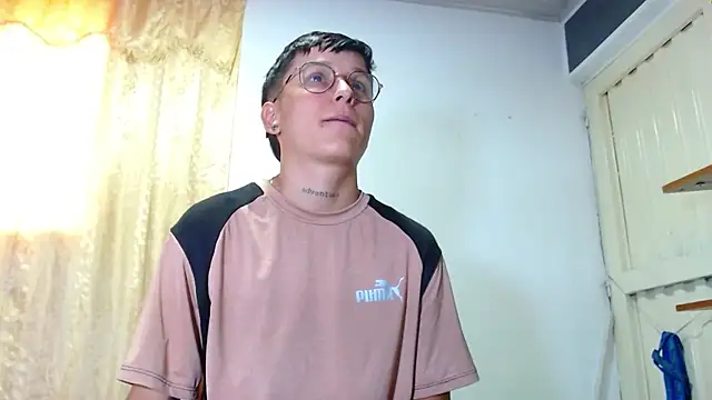 Snapshot of Tamarahryan chatting on 12.06.24 Tamarahryan online show from 12.06.24