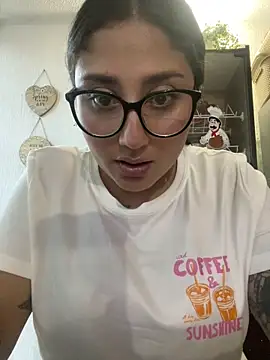 Snapshot of croftsmila chatting on 06.21.26 croftsmila online show from 06.21.26