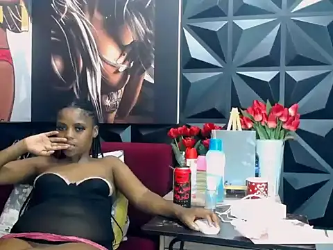 Snapshot of EroticDesiresxxx chatting on 11.12.25 EroticDesiresxxx online show from 11.12.25