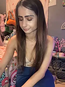 LaPetitechienne1 online show from 10.12.25