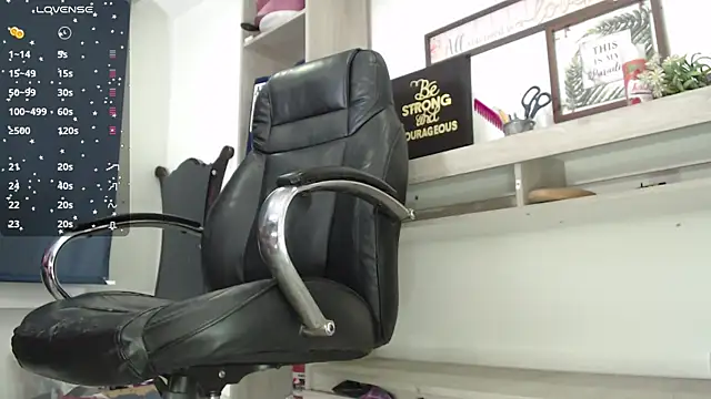 Snapshot of abby_taylor chatting on 03.17.25 abby taylor online show from 03.17.25